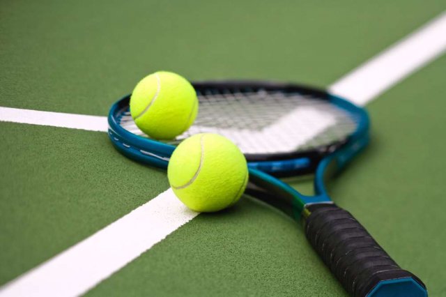 В Грязях откроется теннисный клуб