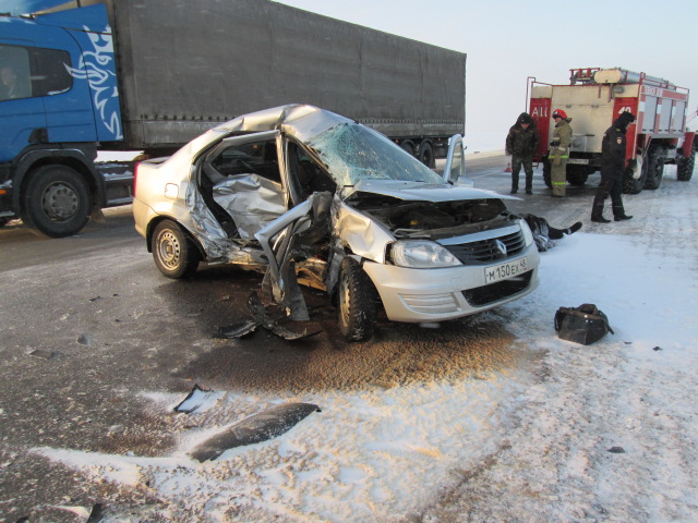 На трассе "Орёл - Тамбов" столкнулись два автомобиля, есть жертва