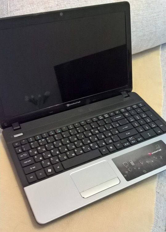 Продается ноутбук Packard Bell ENTE 11HC (Acer) 