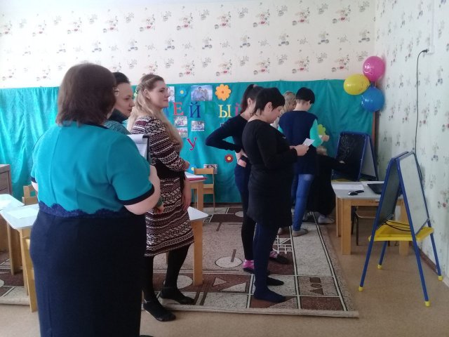 Телевидение в жизни семьи и ребёнка обсудили в клубе детского сада №9 "Василёк"города Грязи