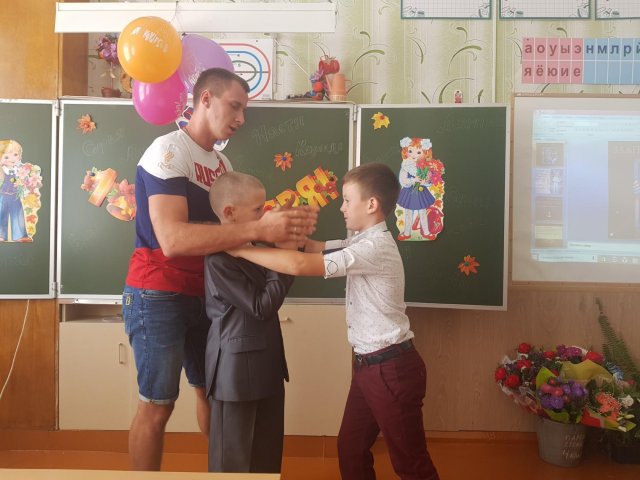 ВПК "РУСИЧ" поздравил всех школьников с Днём знаний
