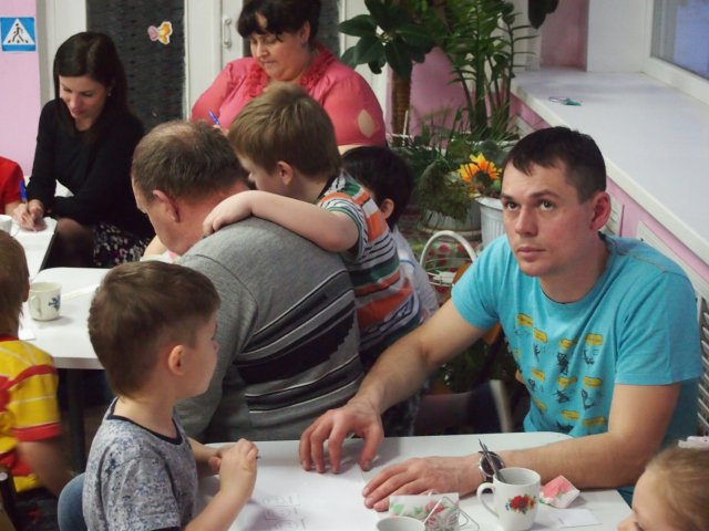 На заседании семейного клуба «Семь – Я» в «Васильке» поговорили о психологическом здоровье