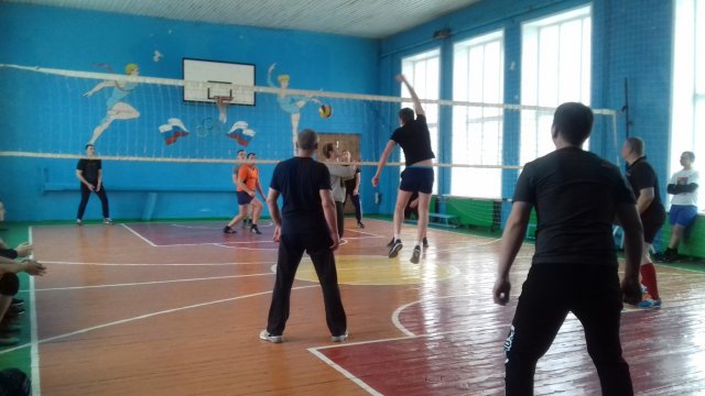В Грязях прошёл турнир по волейболу среди подразделений ОМВД