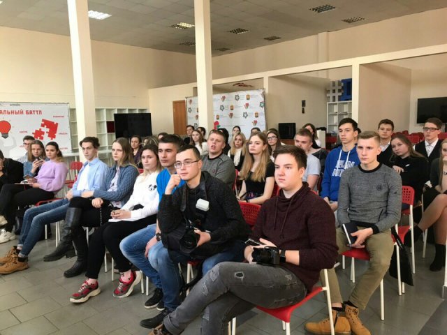 Грязинские волонтёры обучились фото- и видеосъёмке 