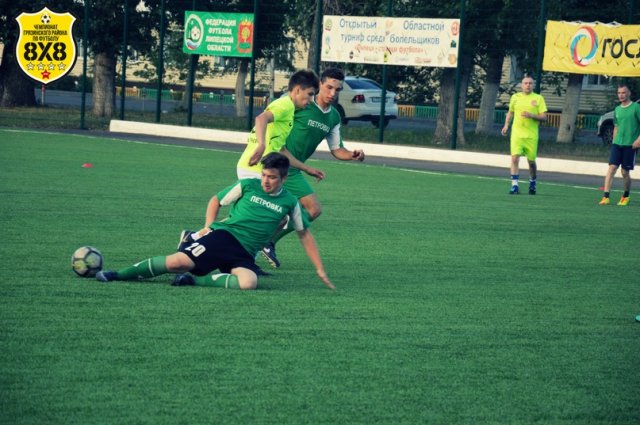 Отчёт о 6-м туре чемпионата Грязинского района по футболу 8х8 (1-2 дивизионы)