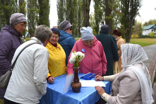 Представители Грязинского благочиния приняли участие в празднике, посвящённом Дню пожилого человека