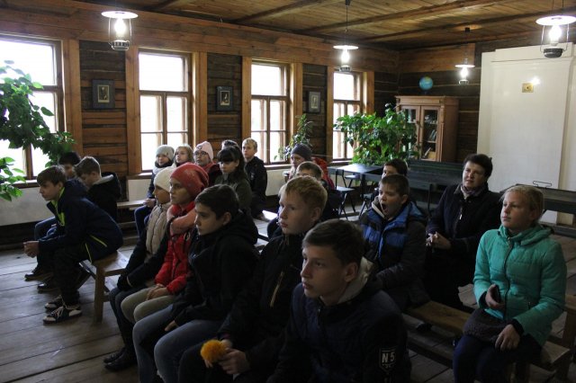 Учащиеся гимназии №3 города Грязи побывали на родине Сергея Есенина