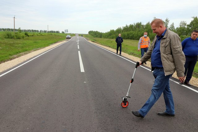 Отремонтированные участки региональных дорог в Грязинском и Добринском районах сданы в рекордно ранние сроки