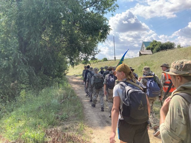Грязинский союз десантников совершил марш-бросок в 25 километров