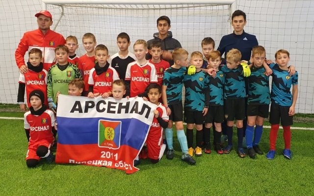 Юные грязинские футболисты - победители турнира в Санкт-Петербурге
