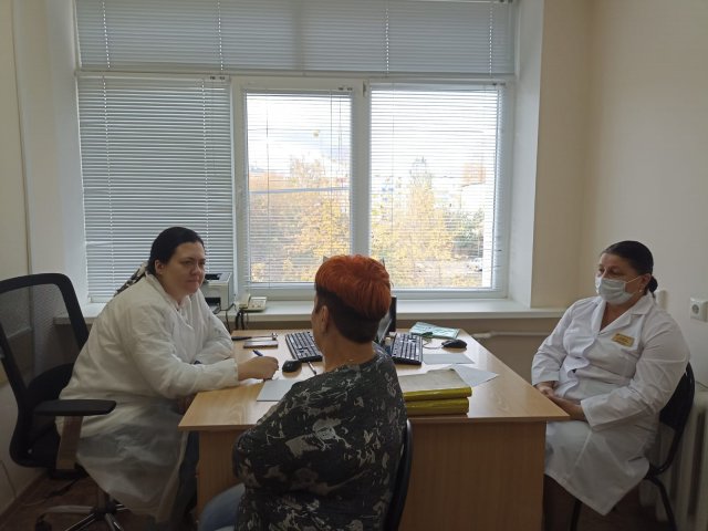 17 октября 2023 года на базе поликлиники Грязинской центральной районной больницы прошла областная акция «Здоровое долголетие»